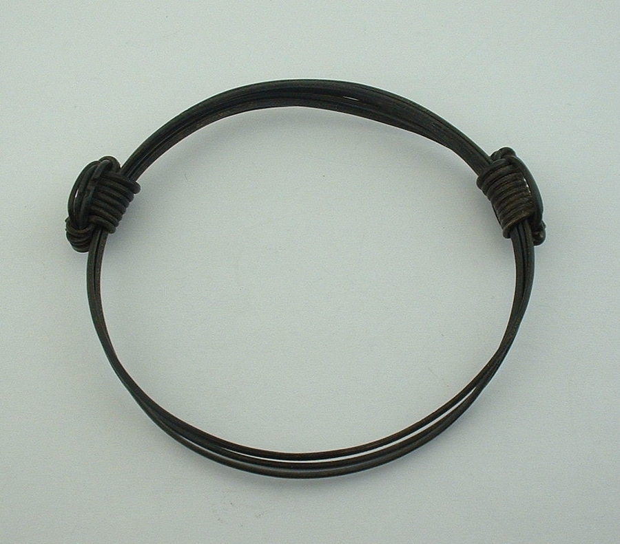 dating vintage jewelry